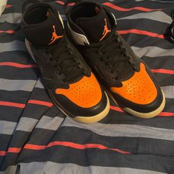 Men’s Nike Shoes Size 12