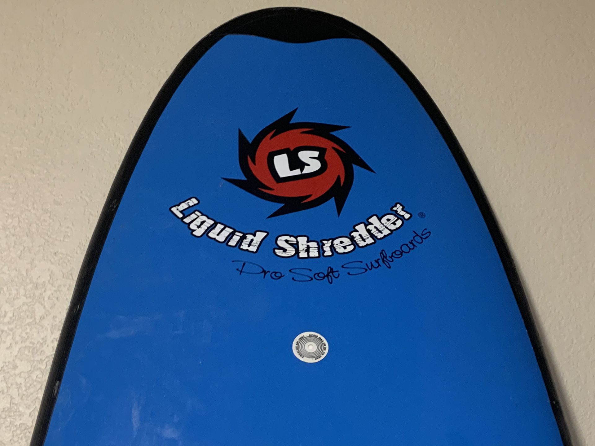 Liquid Shredder -Pro soft surfboard 10Ft best offer this week will be accepted