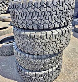35x12 50/17 Bfgoodrich 📍📍 Vendo un set de llantas con 80% de vida las 4 📍🌟