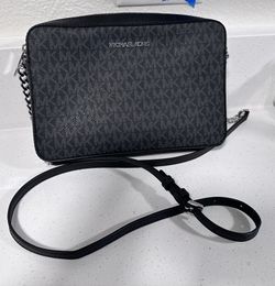 Michael Kors Crossbody