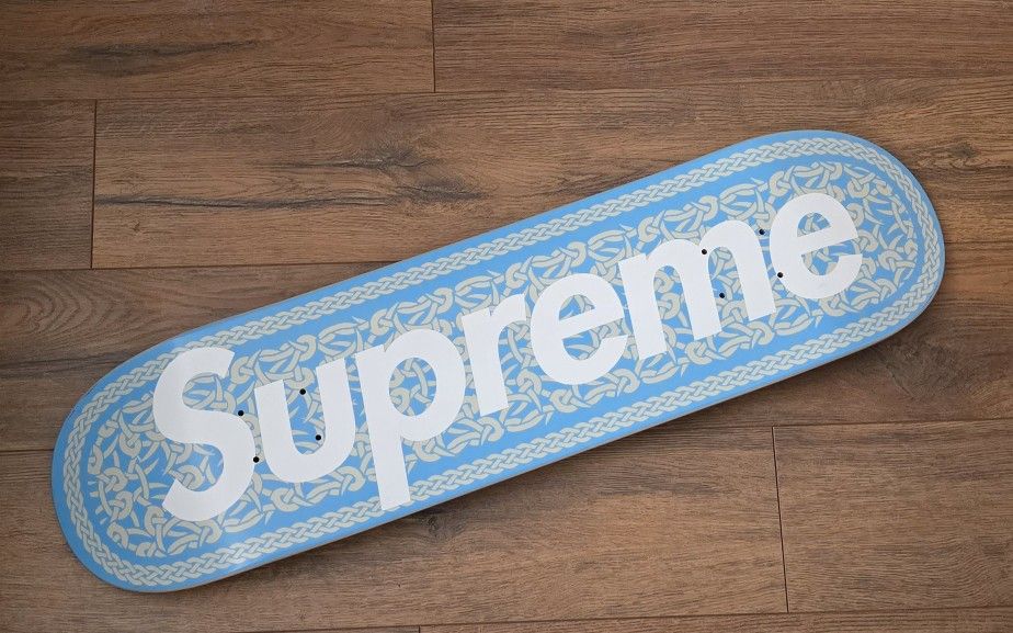 Supreme Celtic Knot Board