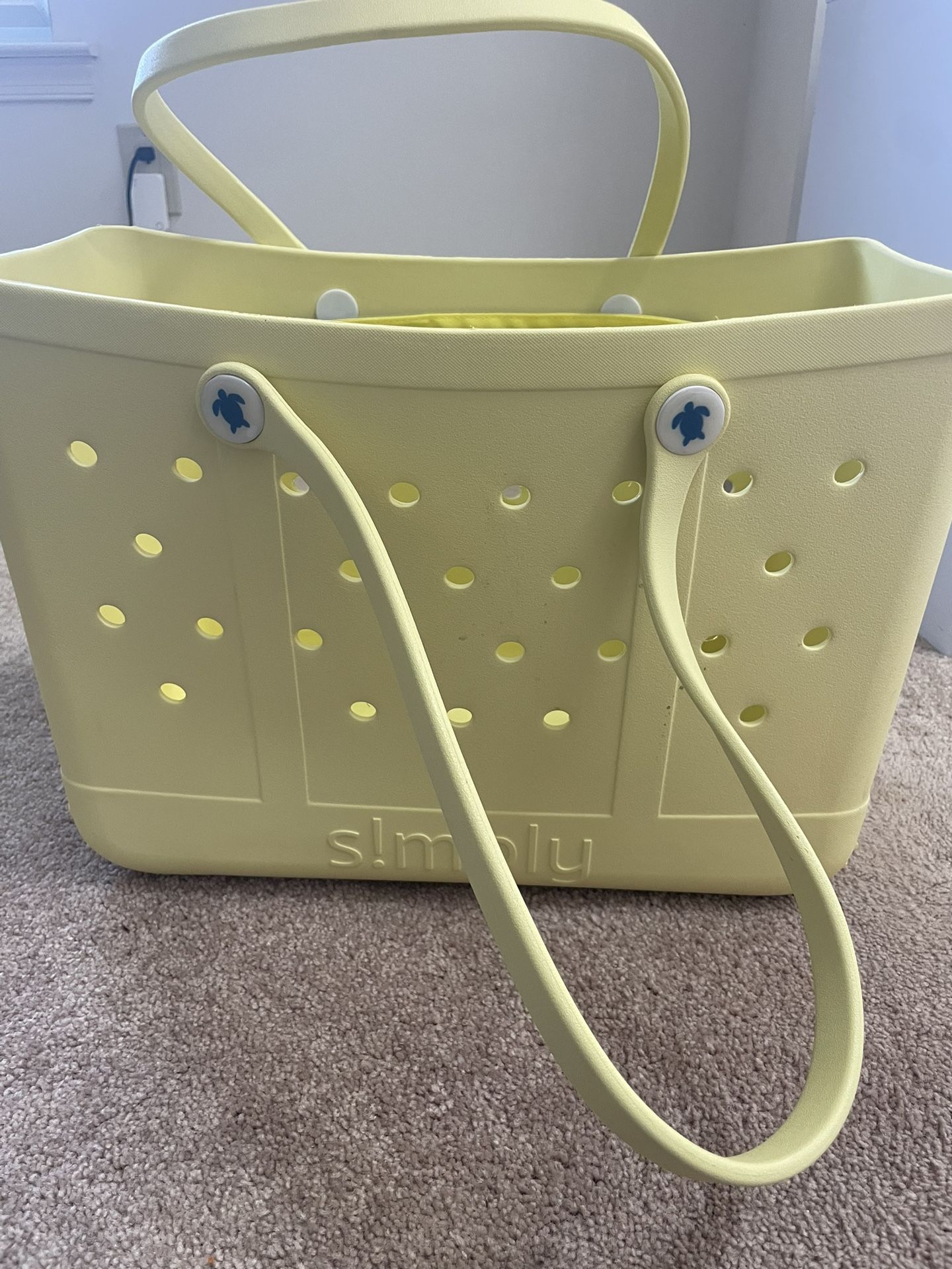 Simple Modern Rubber Beach Bag