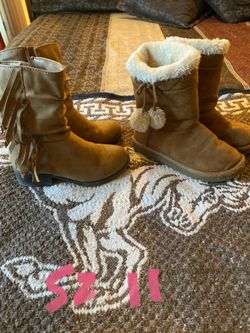 Girls boots size 11
