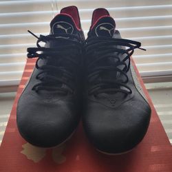 Puma King Ultimate Size 9