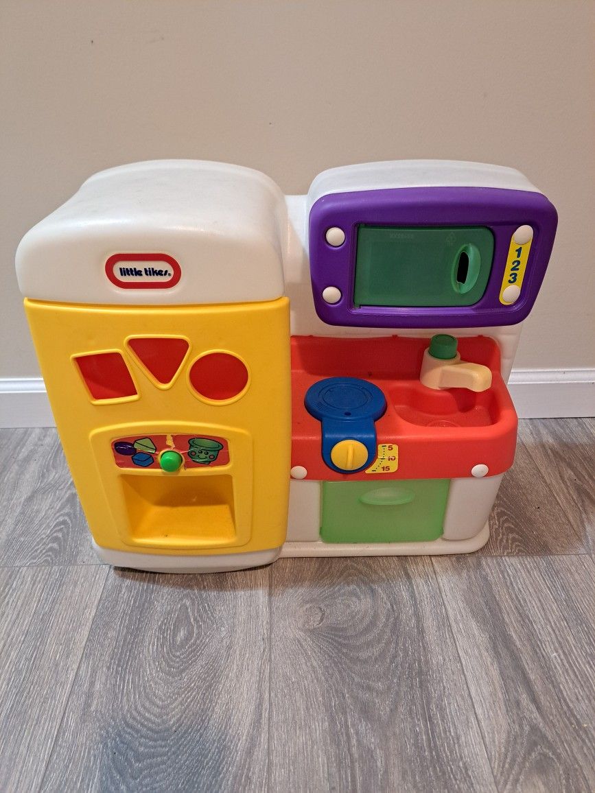 Little Tikes Kitchen Sink Playset
