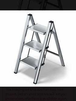 *BRAND NEW* HILLHUTAPEX 3 STEP STOOL