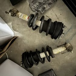 2014-2018 Chevy Silverado Front Rancho Shocks