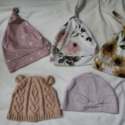 Baby Hats Like NEW