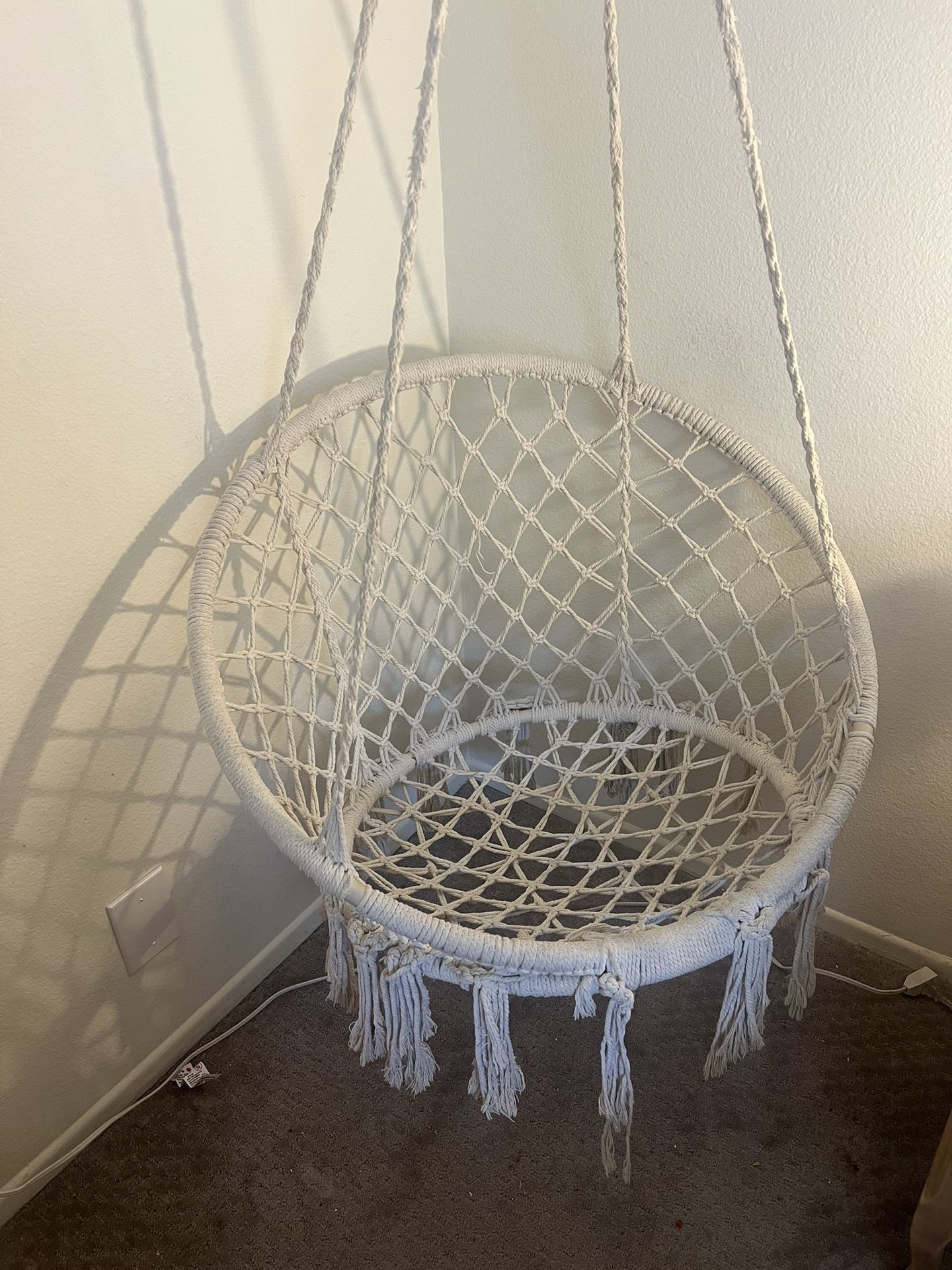 Hanging Swinging Chair