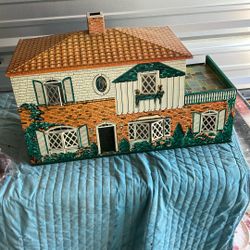 Vintage Metal Doll House And Furniture 
