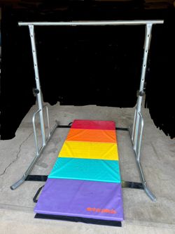 Gymnastic Bar With Tumbling Mat