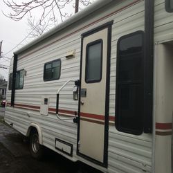 1987 Econoline Motorhome 