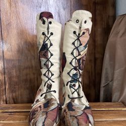 Handmade Tapestry Lace-Up Boots - Women’s Size 8 | Vintage Style