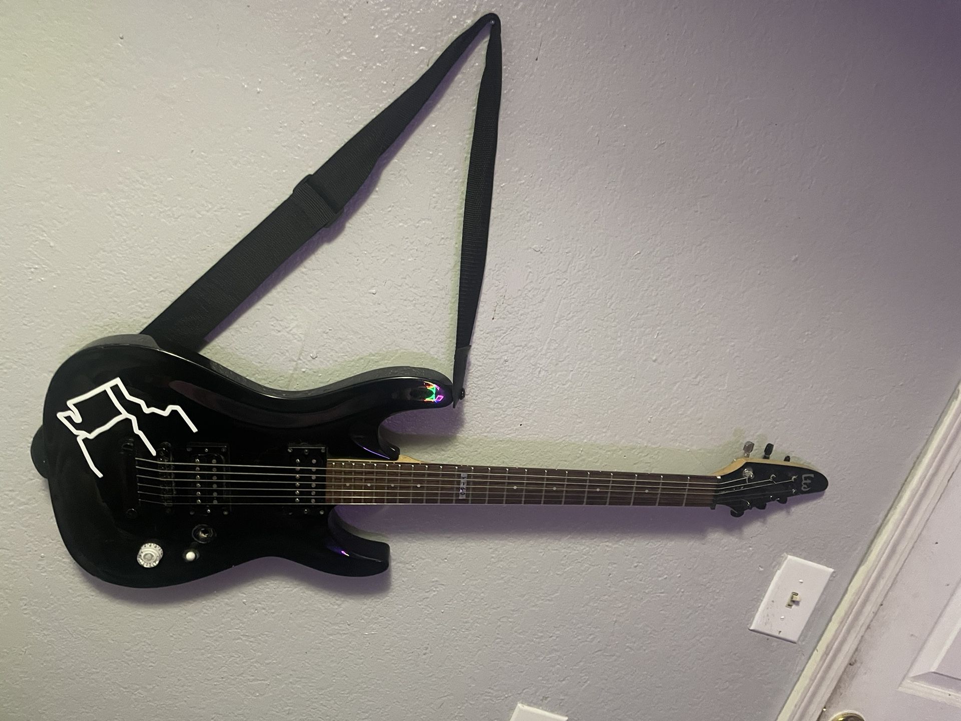 electric guitar minimal reapirs needed