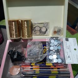 Beautiful Box With Ornaments 