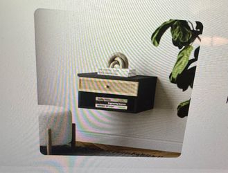 2 Floating nightstands