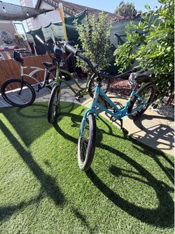 Tres bicicletas