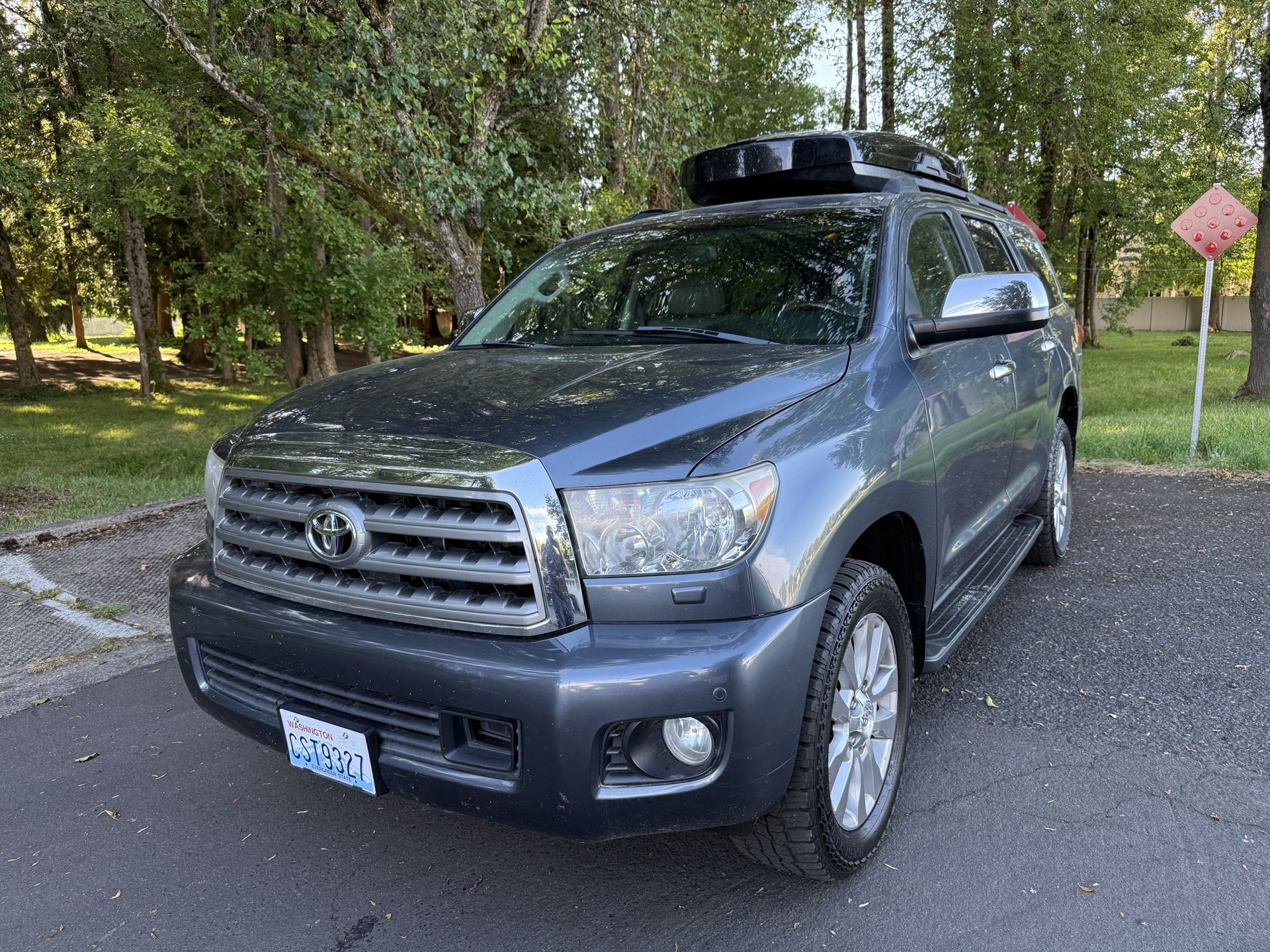 2010 Toyota Sequoia