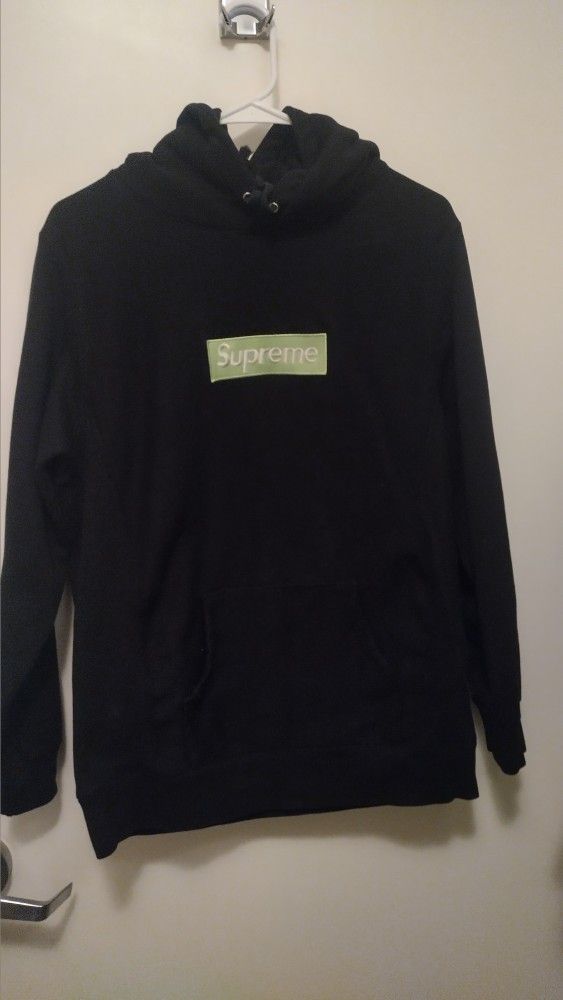 Supreme Hoodie