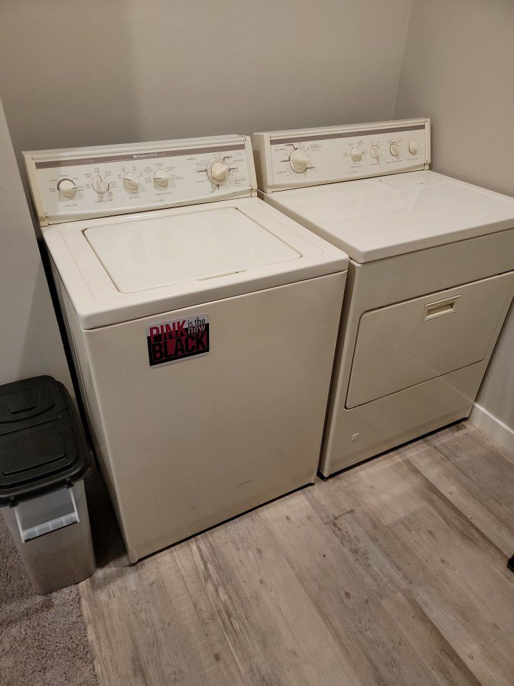 KitchenAid Washer And Dryer Set