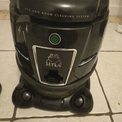 Hyla Vacuum 