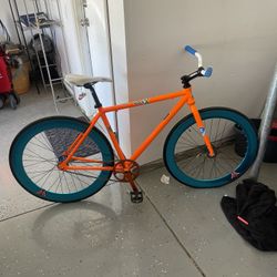 Fixie bike 