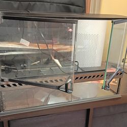 Reptile Terrarium, with accessories, 17" x 17" x 11.5"