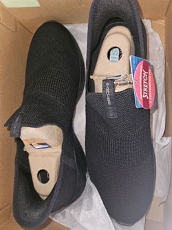 Skechers slip in shoes
