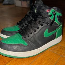 Sneakers For Sale - Used READ DESCRIPTION 