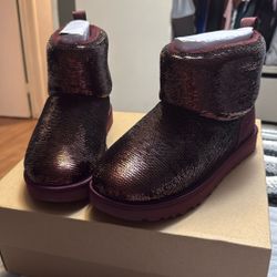 Women’s Ugg Classic Mini