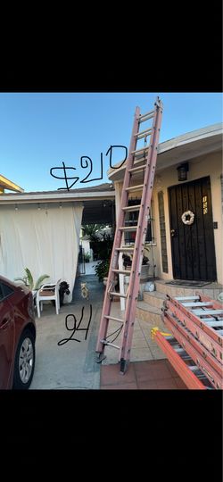 Excellent Condition variety of 24ft Fiberglass exterior ladders
