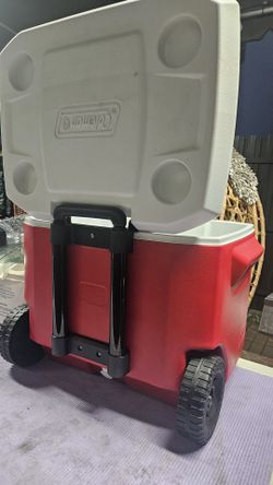 Coleman Rolling Cooler with Telescoping Handle