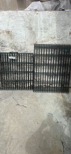 Precision Pet Products Dog Crate and Exercise