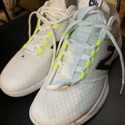 New Balance Fuel Cell Women’s Size 7.5 
