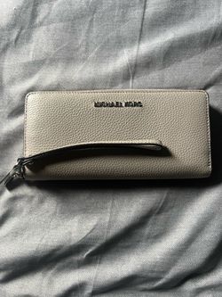 MK wallet