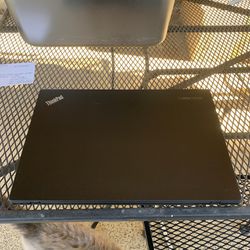 Lenovo T440s W/ Win 10 Pro, Office, SSD, Webcam, and Bluetooth