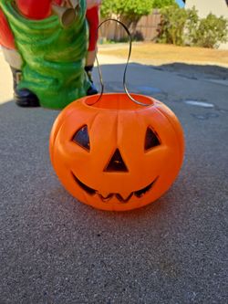Halloween Jack-O-Lantern Candy Bucket