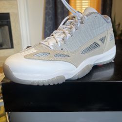 Air Jordan Retro 11s IE