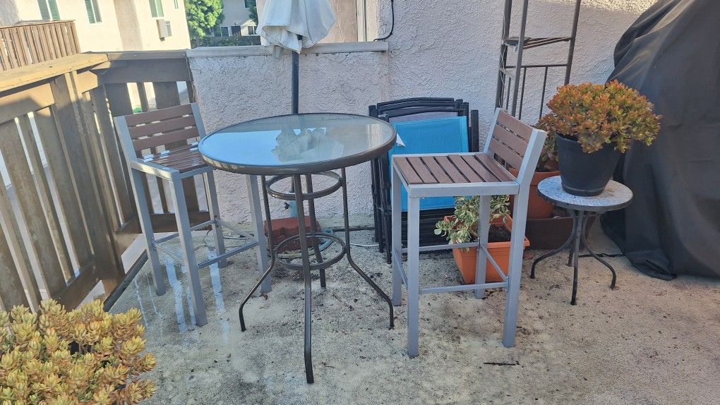 Bar Height Patio Set