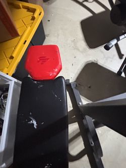 Adjustable Weight Bench with pull up/squat rack