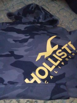 Hollister Sweater California