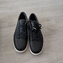Nike Jordan 1 Low