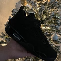 Jordan Retro 4 “Black Cat” 