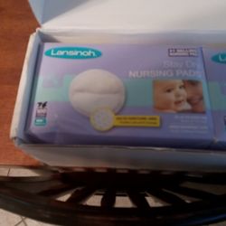 200 Nursing Pads Brand New In Package 