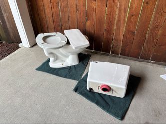 Free older toilet