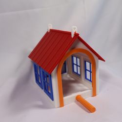 Bird Feeder House – Outdoor Hanging Bird Feeder