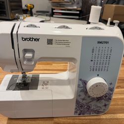 Brother Sewing Machine With Thread Stand
