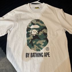 Bape Tee Size large 