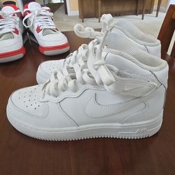 Nike, Jordan, Vans sneakers 