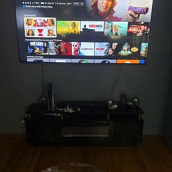 86’ Sony Tv with Sony Soundbar 